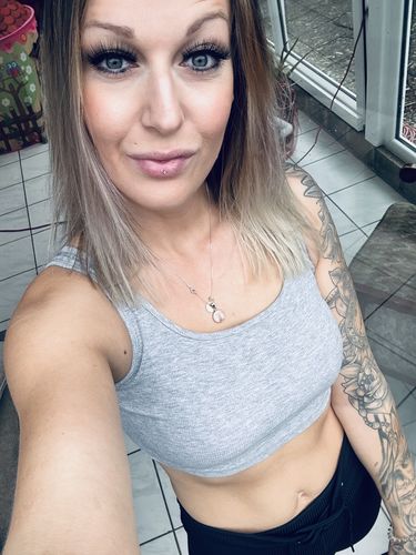 Customer photo review of KITTYEYES.