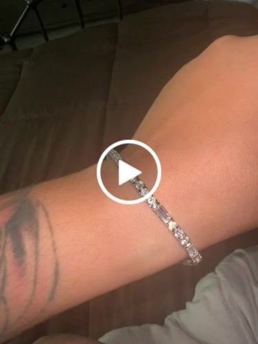 Customer video review of "Princess diaries" bracelet