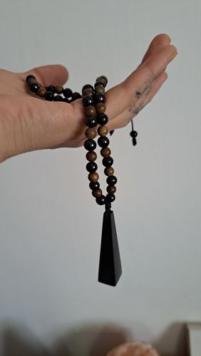 Customer photo review of Shungite Mala Necklace with Pendulum Pendant