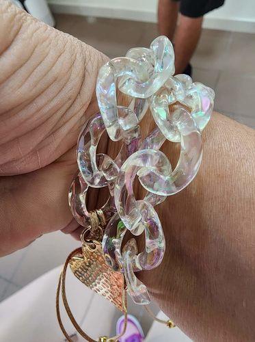 Customer photo review of Glam Transparent Bracelet