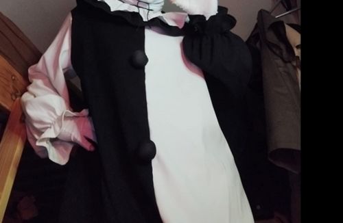 Customer photo review of Terrifier 2 Art the Clown Cosplay Kostüm Outfits Halloween Karneval Jumpsuit