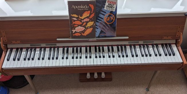 Customer photo review of Donner DDP-80 PLUS Piano numérique Design en bois