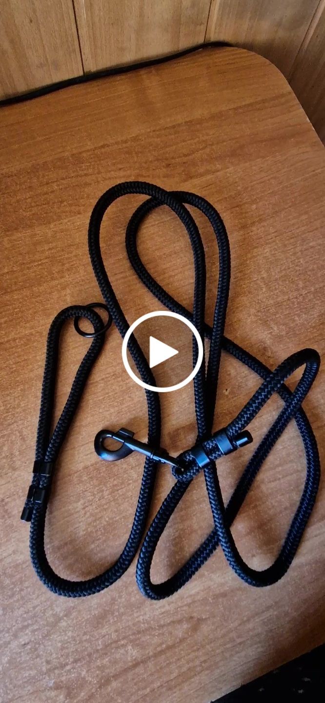 Customer video review of Smycz linowa "Onyx Black" - czarne okucia