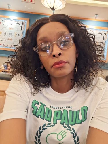 Customer photo review of Brazilian Lace Front Wig Straight 16" & 4x4 Water Wave 12"