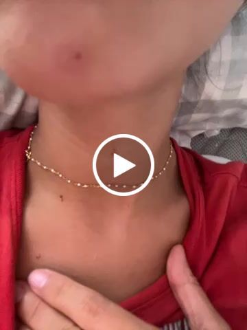 Customer video review of Collar Coco Lace