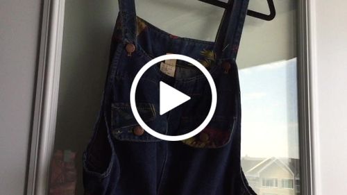 Customer video review of Women Casual Retro Print Pocket Loose Spliced Denim Jumpsuits