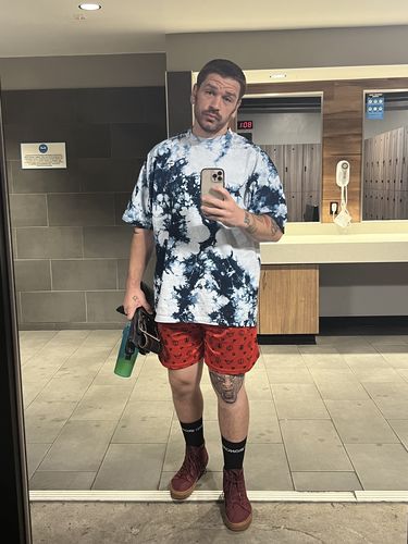 Customer photo review of Classics Oversized Tie-Dye T-Shirt