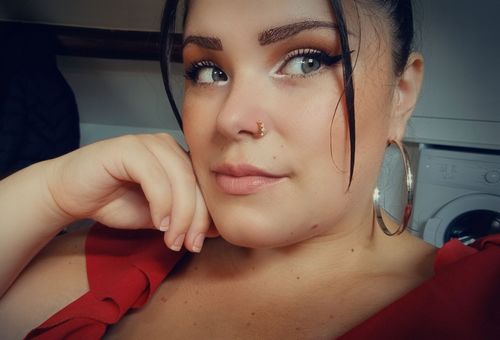 Customer photo review of Le vrai piercing Amalya