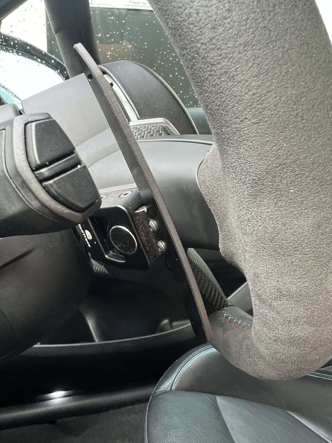 Customer photo review of JQ Werks Madtrace® BMW F Series Clubsport Magnetic Paddle Shifters