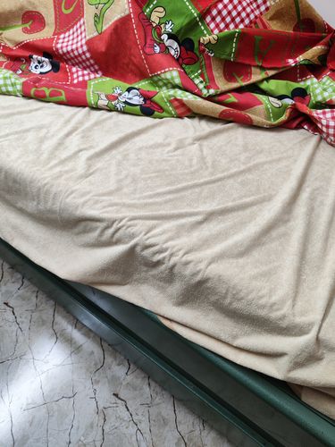 Customer photo review of Flo Aloe Vera Gel Infused Waterproof Mattress Protector