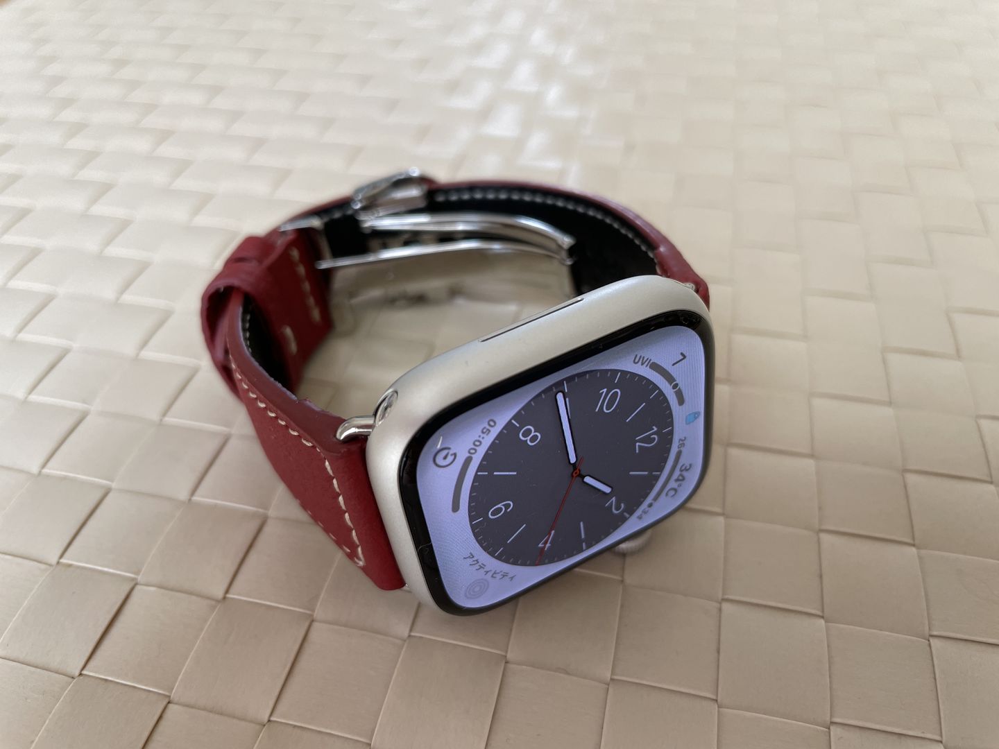 Customer photo review of NEW Apple Watch用レザーバンド 41mm 40mm 38mm / シルバーメタル