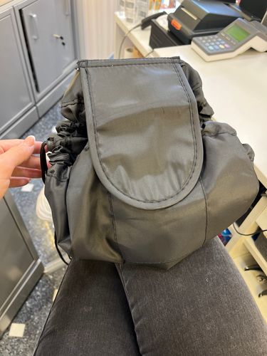 Customer photo review of Icone™ MagicBag - Kosmetiktaske Med Snoretræk Og Stor Kapacitet
