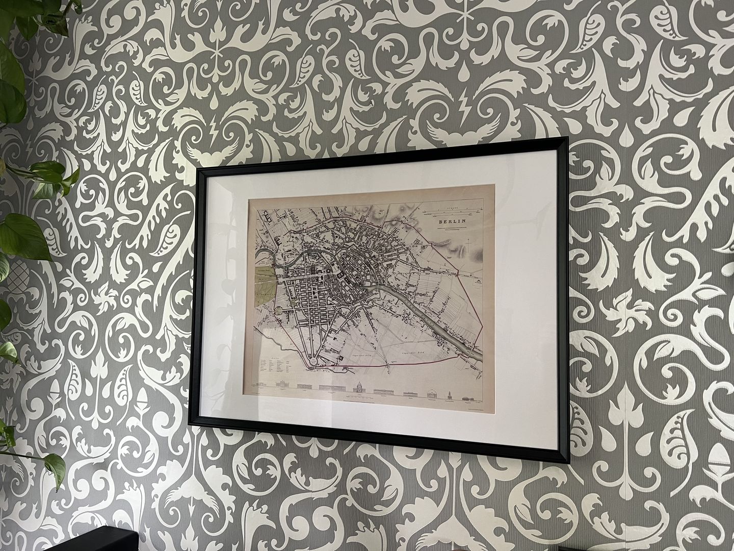 Customer photo review of Old Map of Berlin in 1833 by SDUK - Germany, Tiergarten, Alexanderplatz, Berlin Wall, Brandenburg Gate