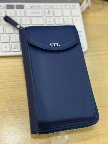 Customer photo review of The Original STL Clutch Wallet 2.0™ (fits all phones)