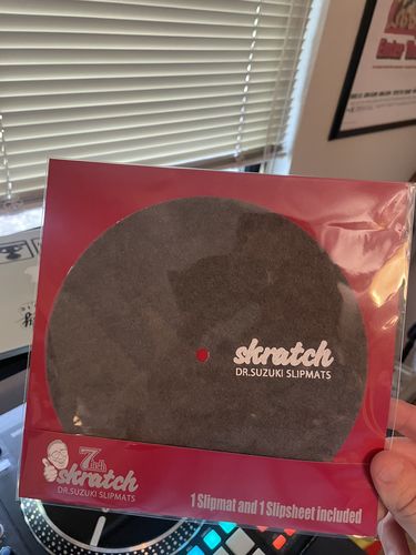 Customer photo review of Dr. Suzuki - Skratch 7" Slipmat