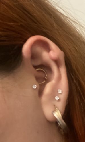Customer photo review of Piercing 1era Perforación Diamante Mini Titanio