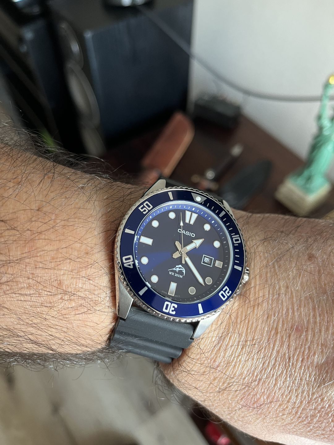 Customer photo review of Reloj Casio Submariner Marlin Duro MDV-106B-2AVCF Azul Buceo