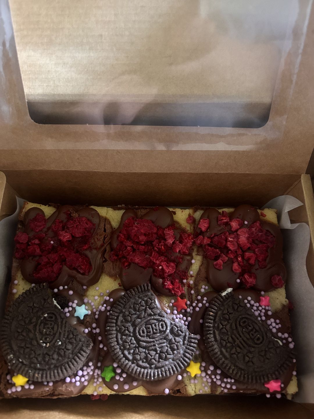 Customer photo review of Mini cheesecake brownie