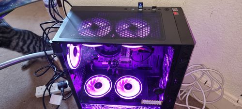 Customer photo review of NeonZilla 8 - AMD Ryzen 5 5600G 16GB #900SE