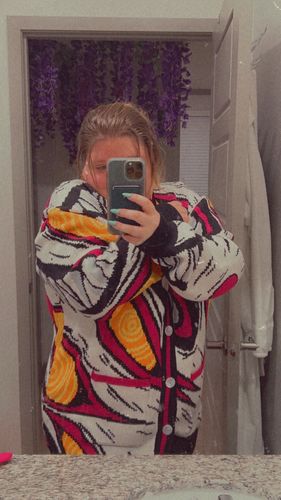 Customer photo review of White Kondigan