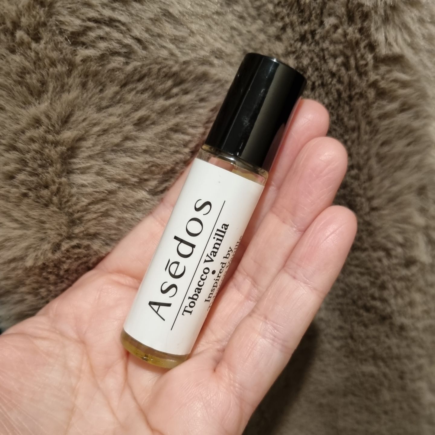 Customer photo review of TOBACCO VANILLA PERFUME OIL