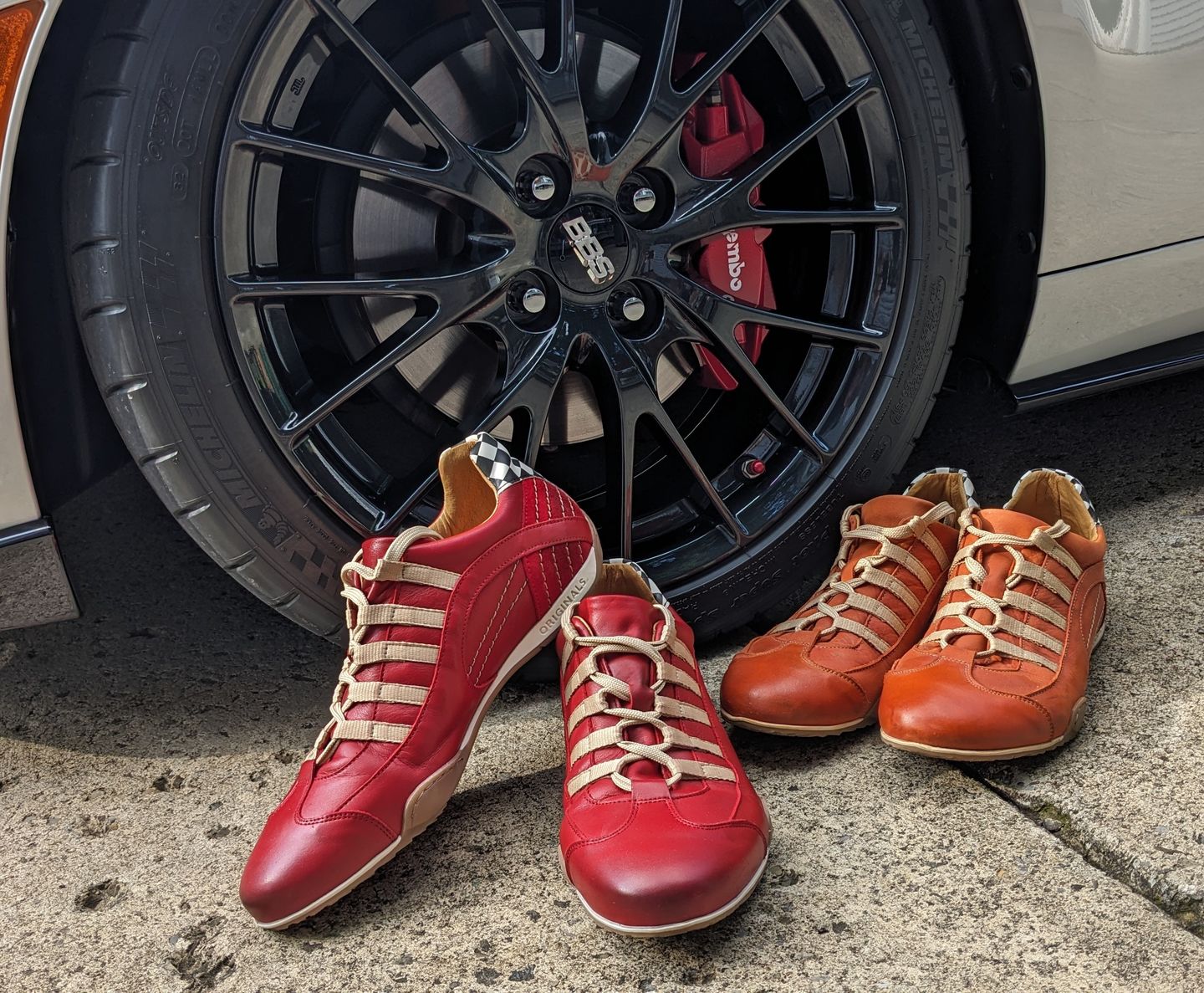 Customer photo review of Men's Racing Sneaker in Corsa Rosso (Red and Sand)