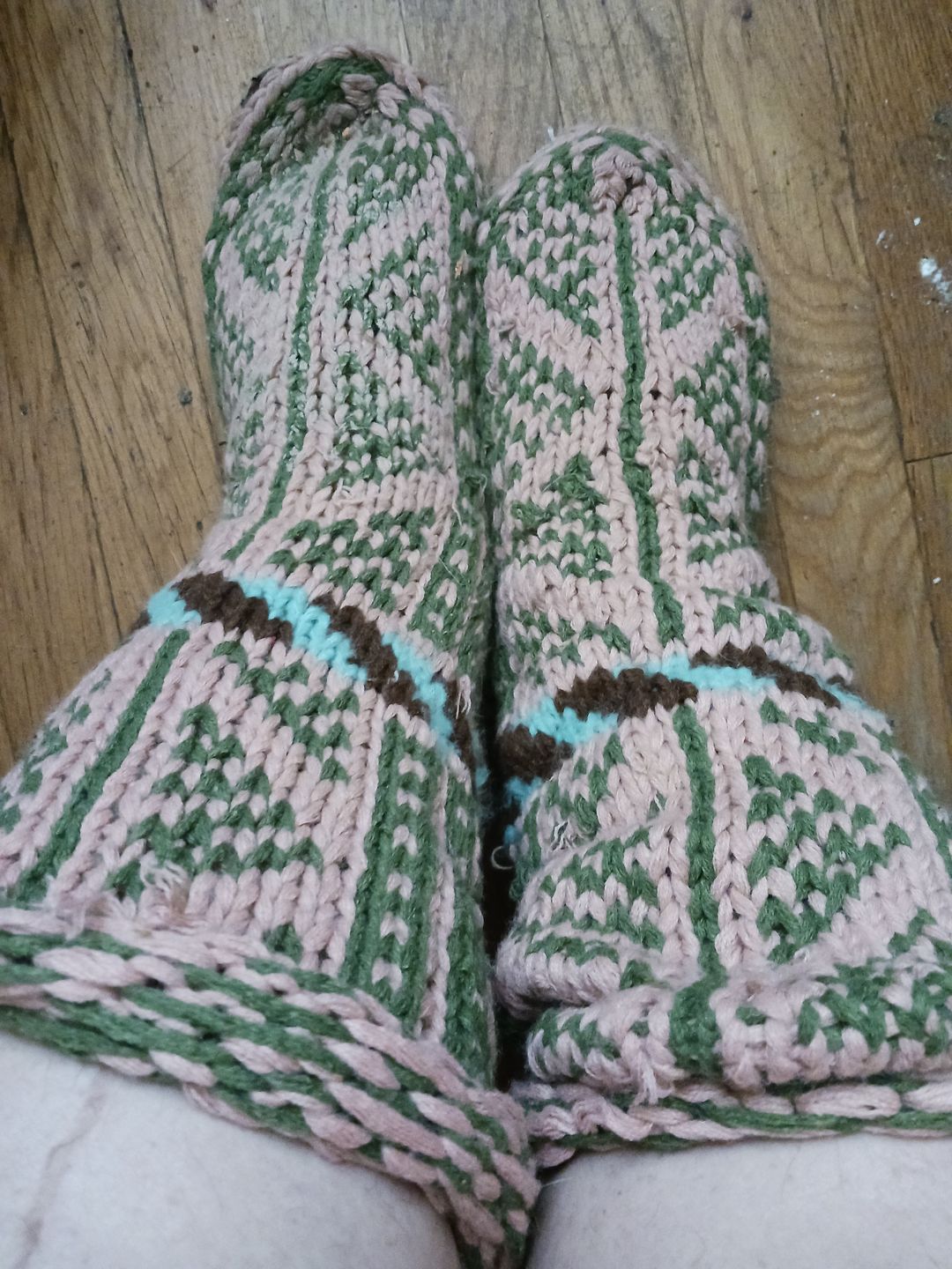 Customer photo review of Wool Mukluks Slippers