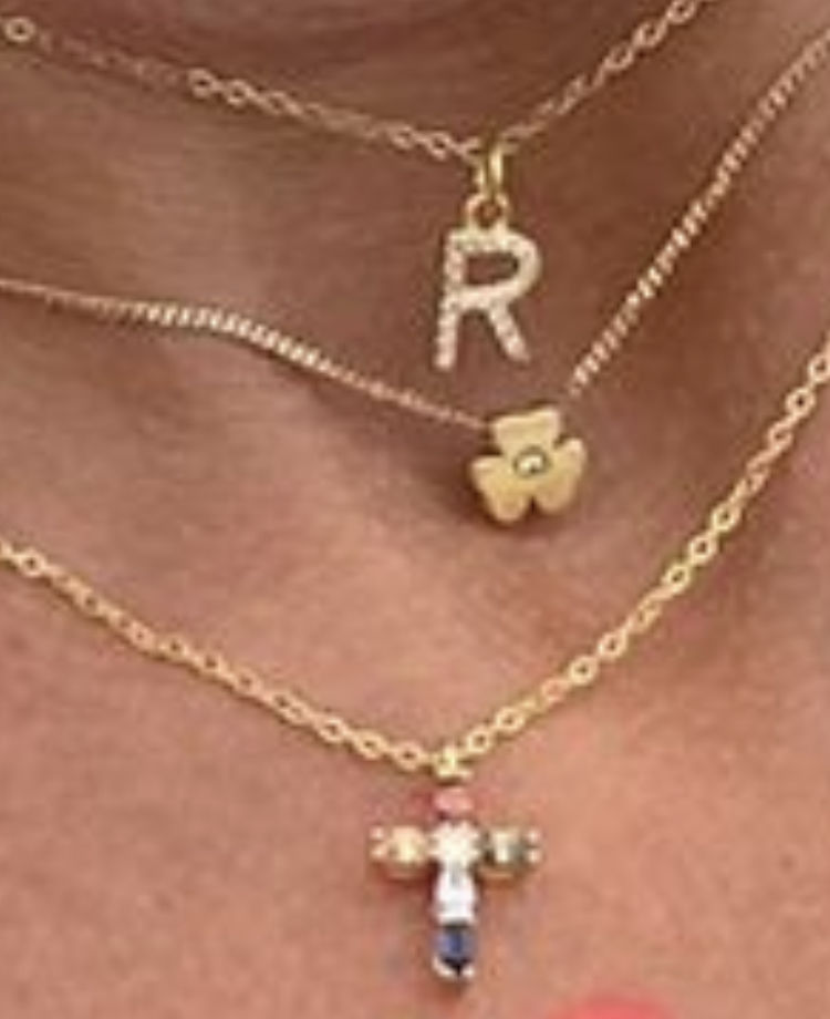 Customer photo review of Collar Little Inicial