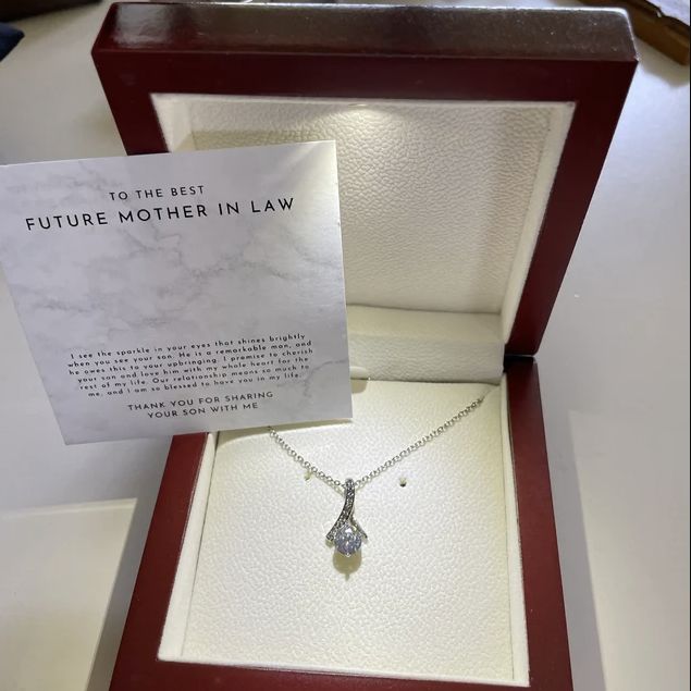 Customer photo review of Mother Of The Groom Gift, Mother In Law Gift