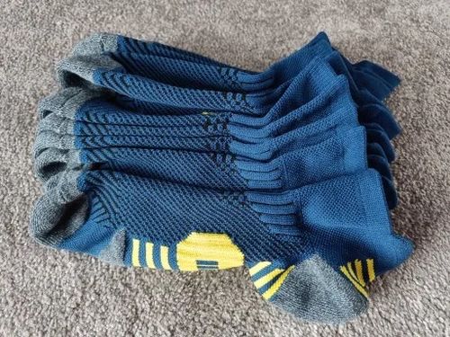 Customer photo review of אינסנסיו קומפרשן קלאסיק - חמישה זוגות גרבי לחץ אורטופדיות להקלת כאבים ומניעת פציעות