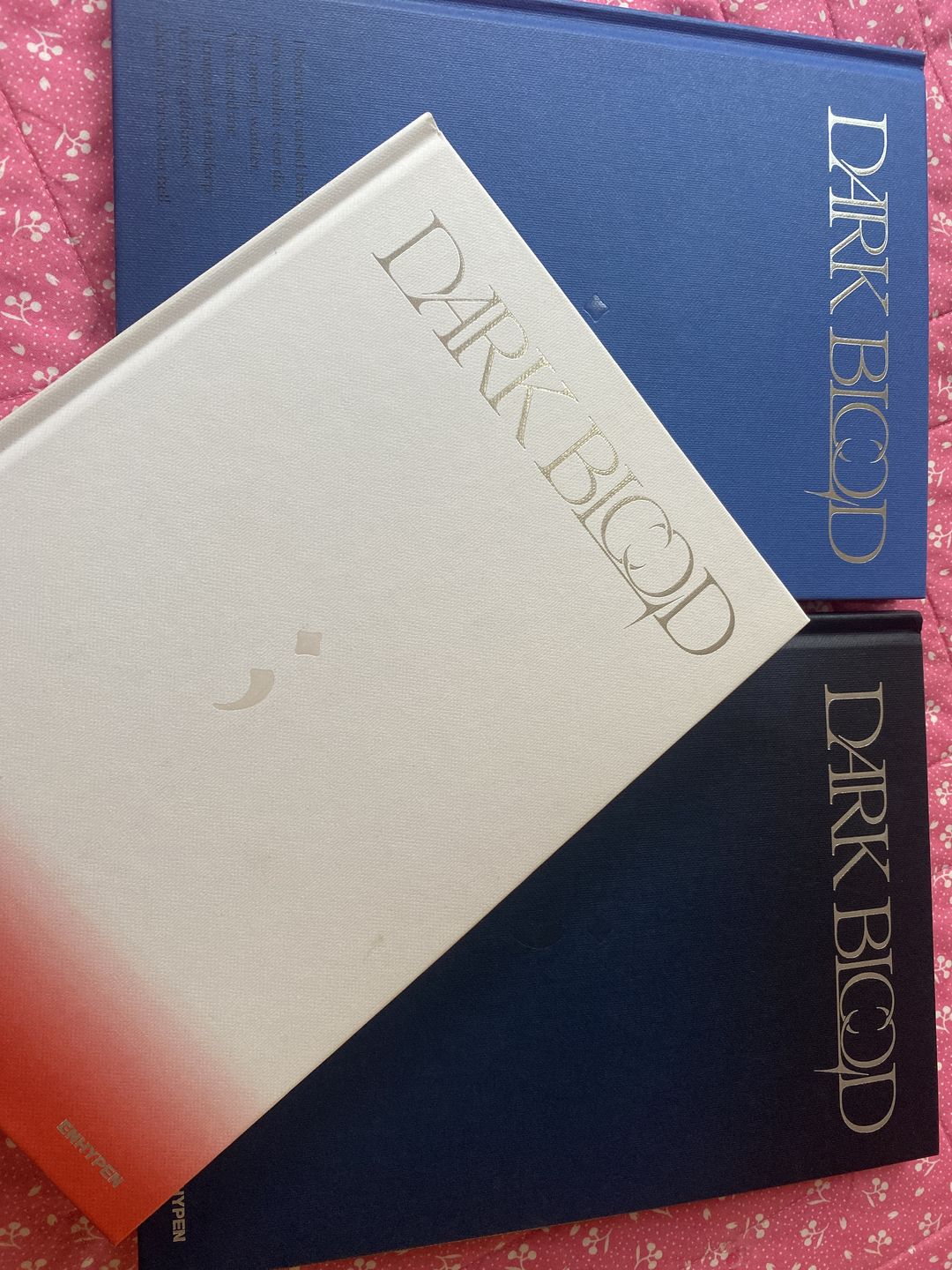 Customer photo review of ENHYPEN - DARK BLOOD ALBUM NO P.O.B VER.