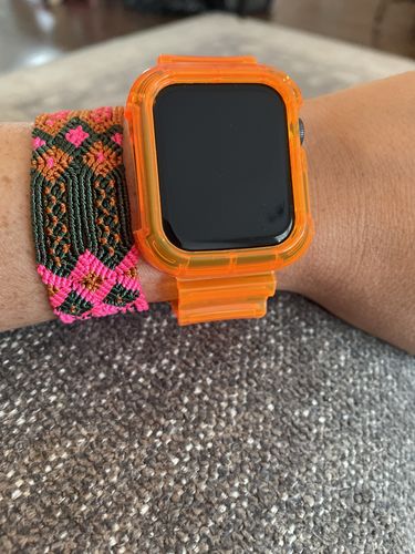 Customer photo review of Shockproof Transparent Apple Watchband