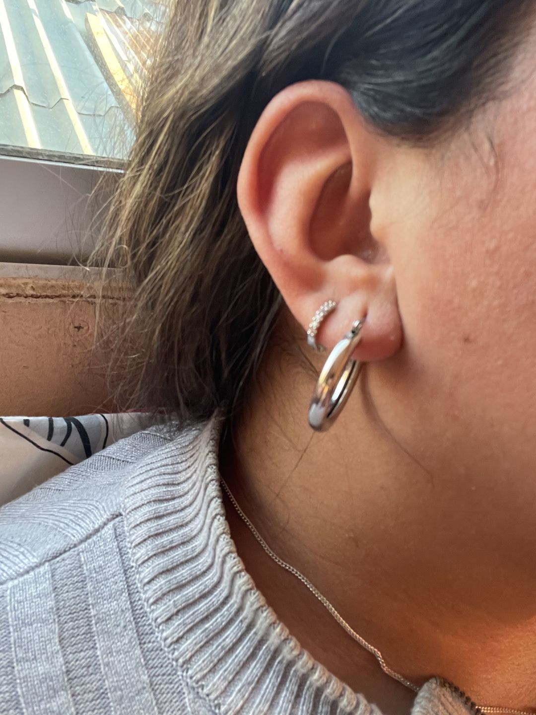 Customer photo review of ARGOLLAS POLAR BAÑADAS EN ORO BLANCO