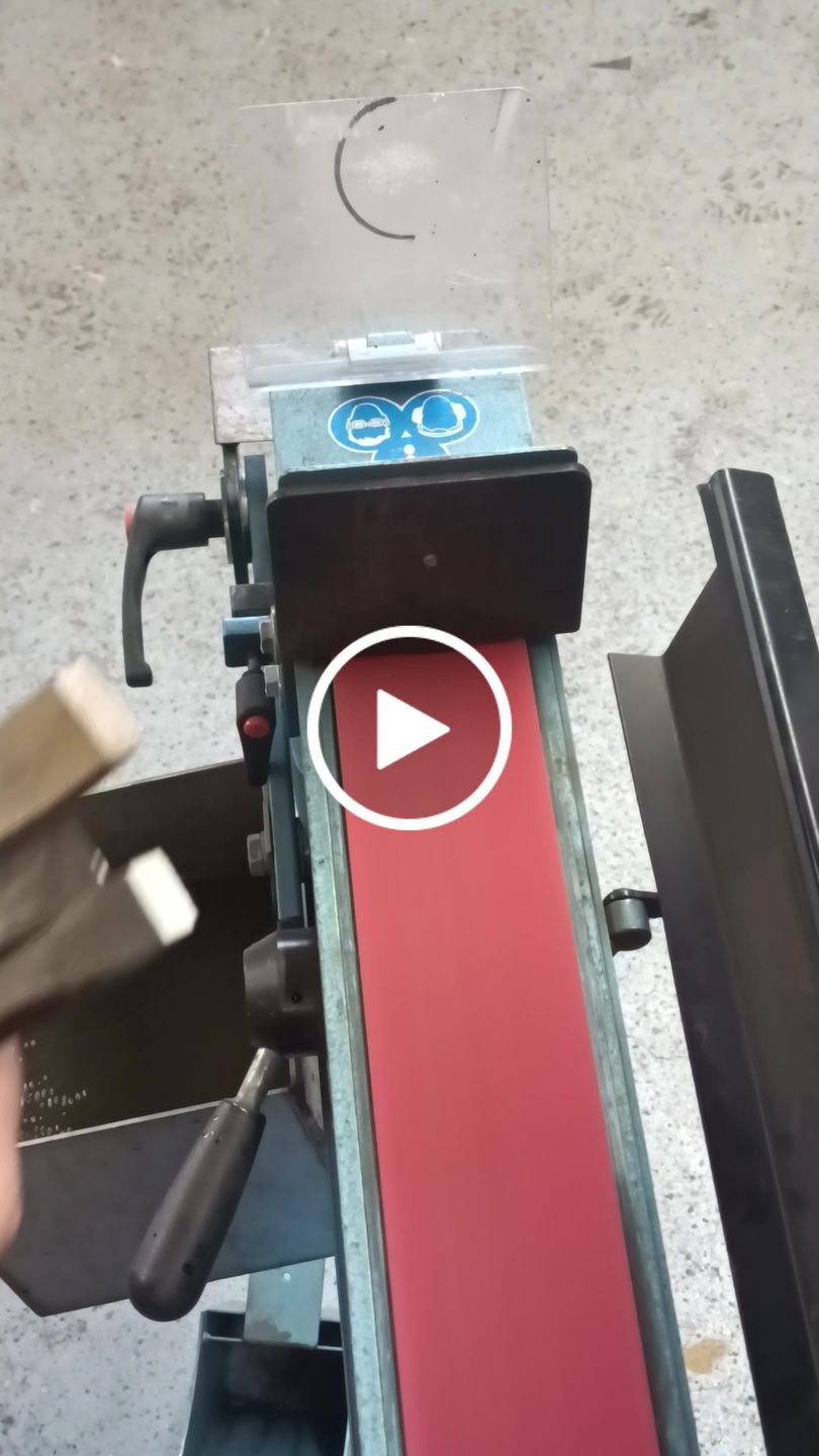 Customer video review of Ceramic Shredder Flap Discs 4-1⁄2" x 7⁄8" (Type 29) 5X LIFE!