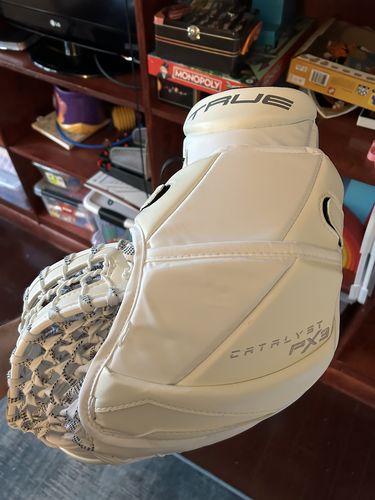 Customer photo review of True Catalyst 9X3 Senior Goalie Catcher