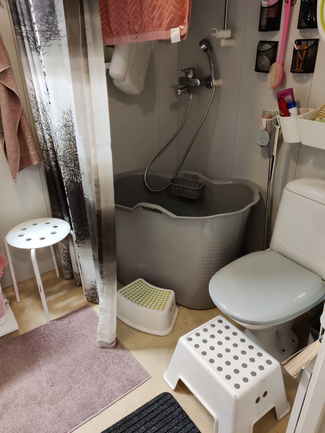 Customer photo review of Kylpyamme Aikuisille