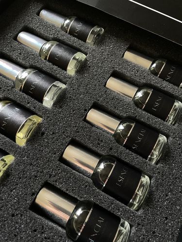 Customer photo review of Set "Más Vendidos Hombre" 10 Perfumes
