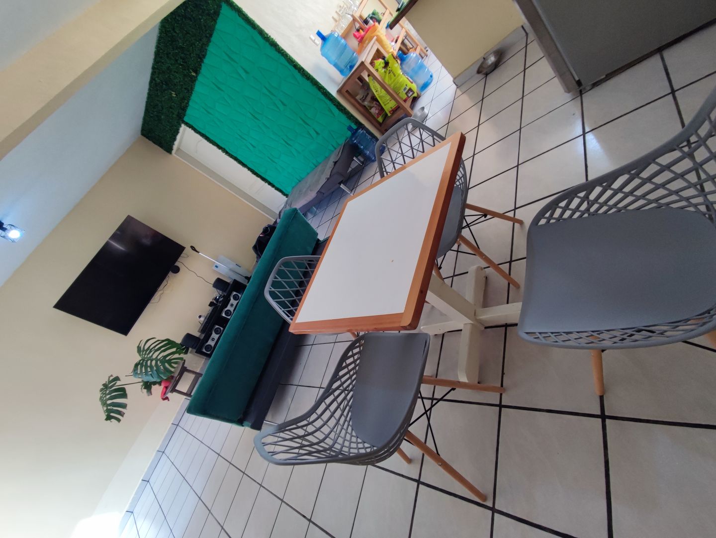 Customer photo review of Set de 4 Sillas Oslo Vento