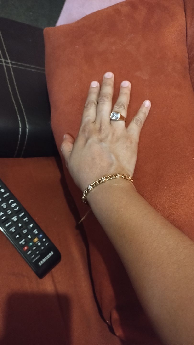Customer photo review of Pulsera Kaffy
