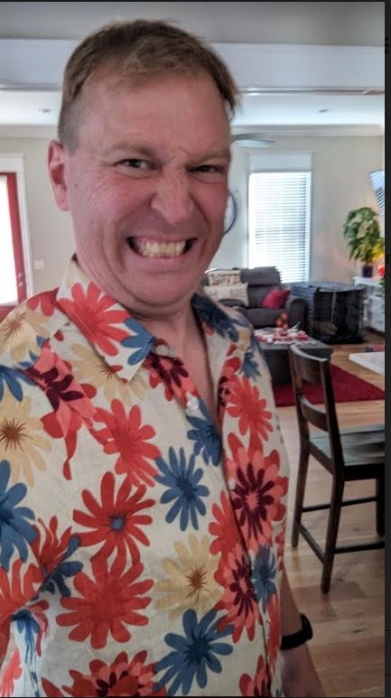 Customer photo review of Men's Floral Cotton Daisy Flower Summer Beach Holiday Short Sleeve Hawaiian Button Up Shirt