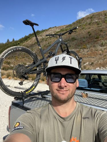 Customer photo review of TOMMY