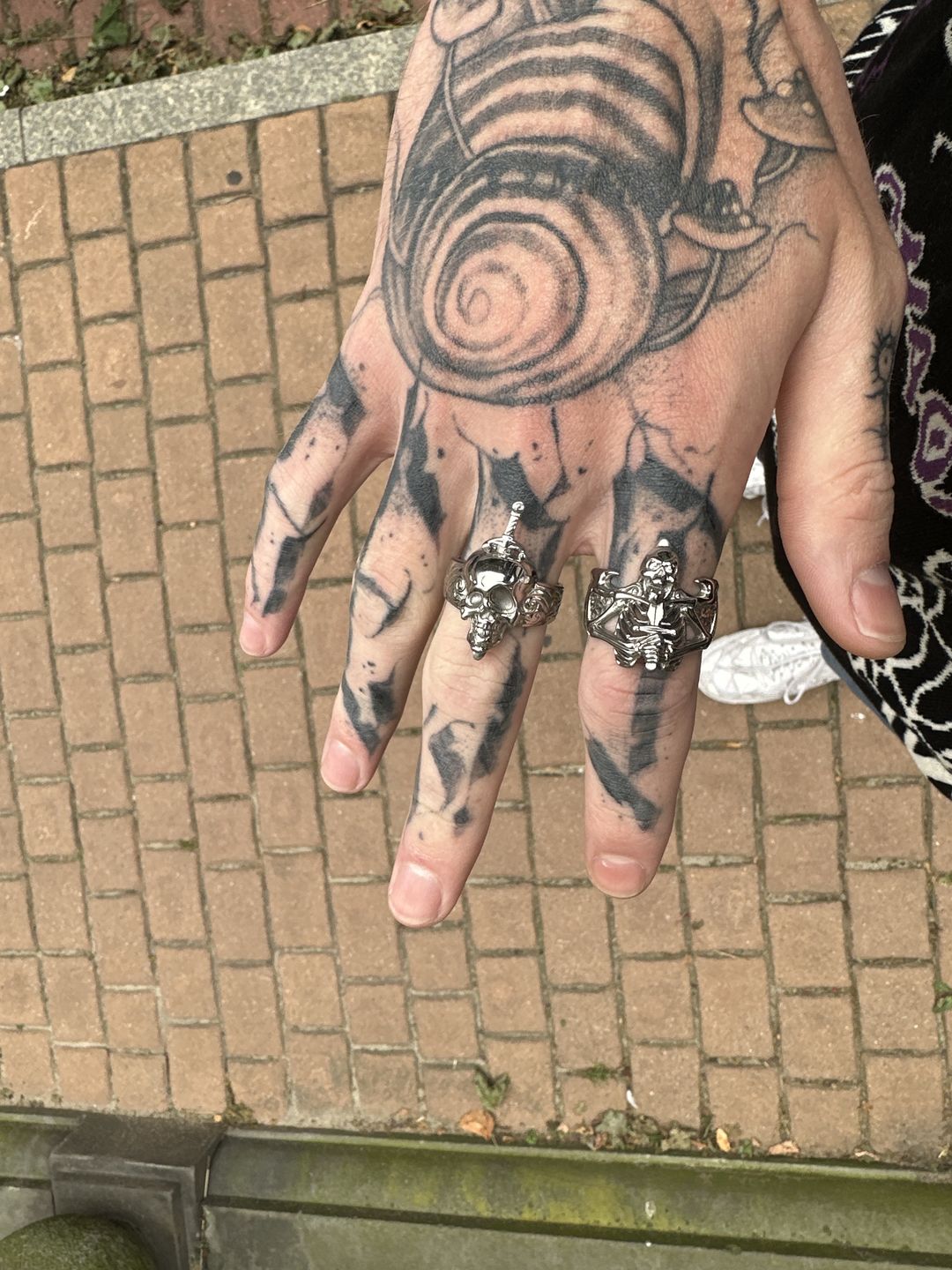Customer photo review of HALLUCINOGENIC NIGHTMARE RING