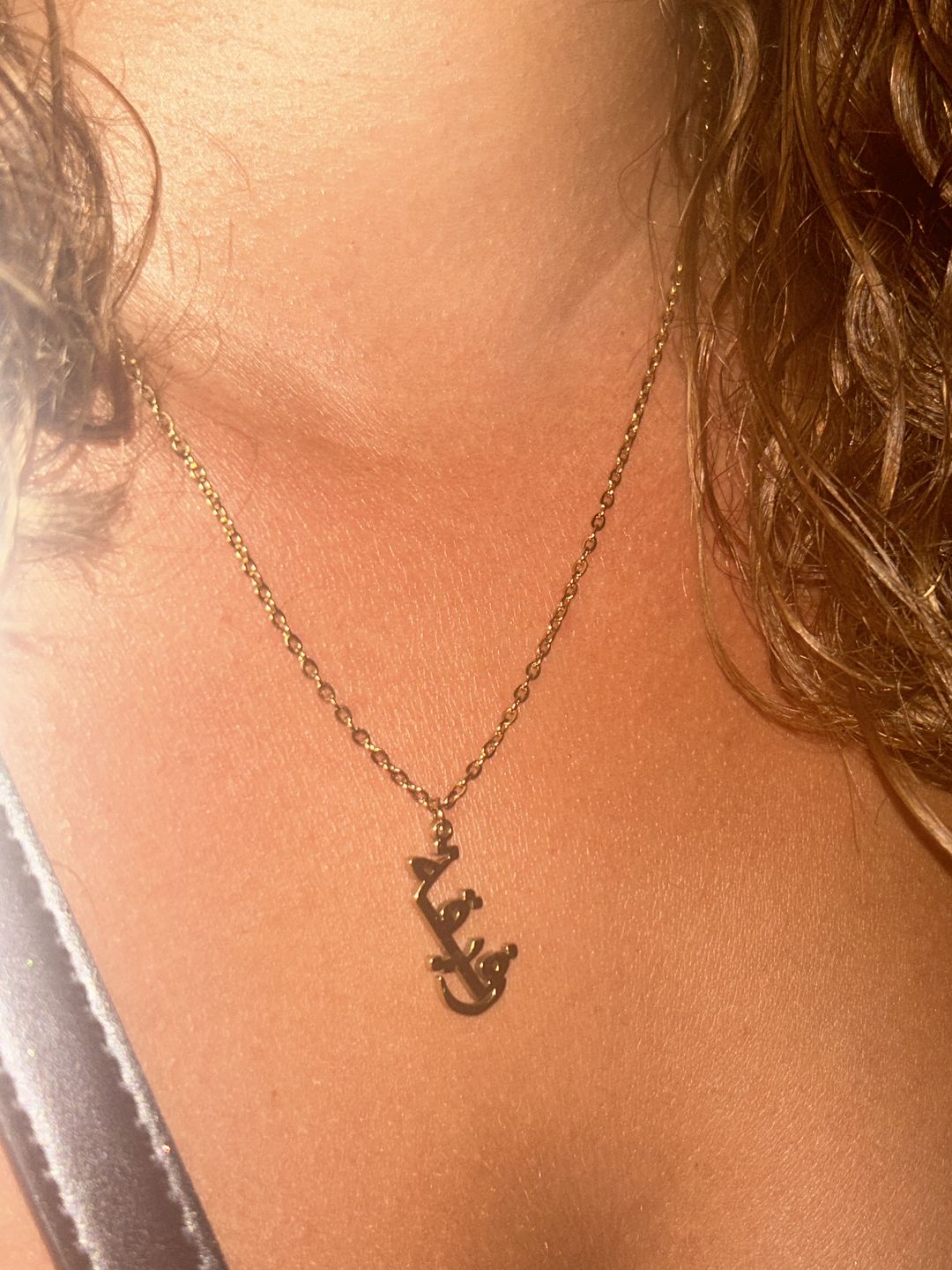 Customer photo review of Collier Signature Personnalisable En Arabe
