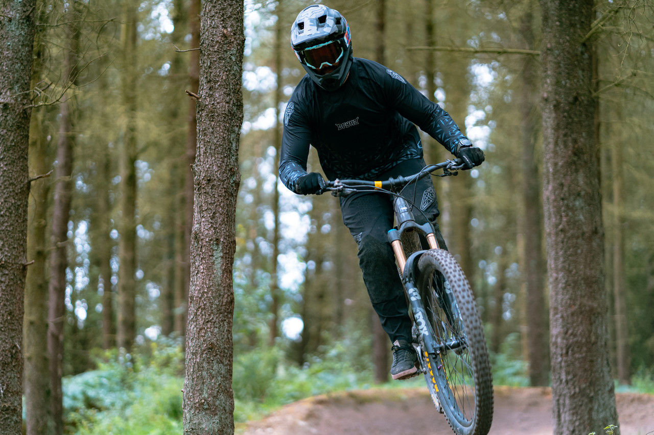 Customer photo review of Coffindodger AC | Park Pant | Eclipse Black