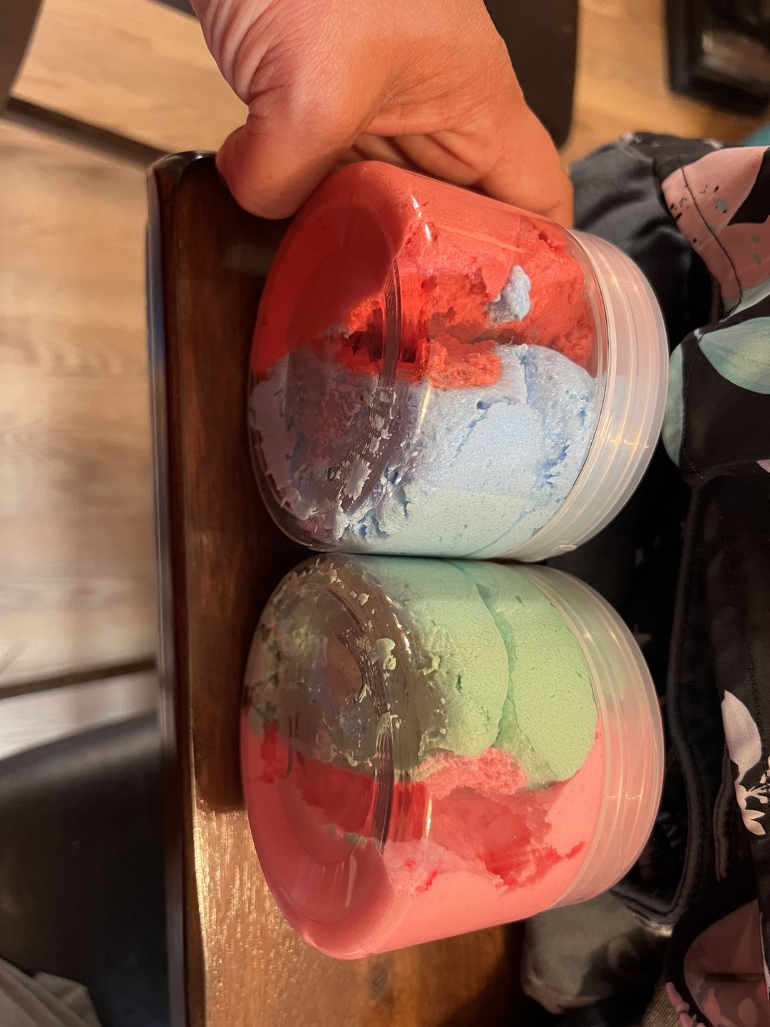 Customer photo review of Crazy Berry Split Scrub (Blue Raspberry & Cherry)