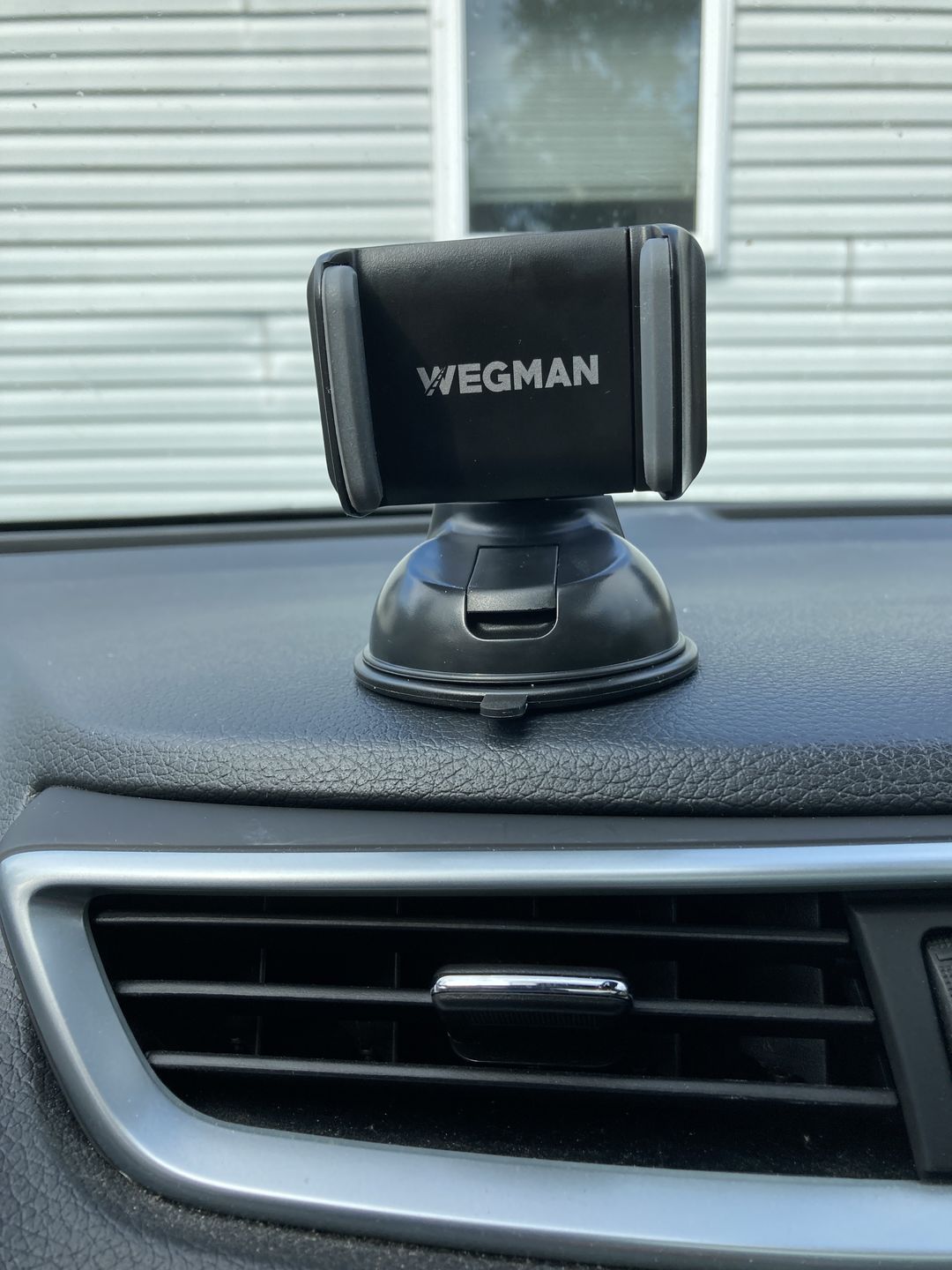 Customer photo review of Wegman Telefoonhouder Met Zuignap - Dashboard en autoruit
