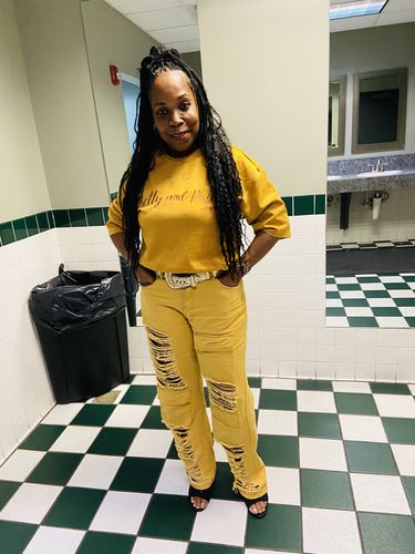 Customer photo review of Motionkiller Logo Tee & Ripped Jeans Set