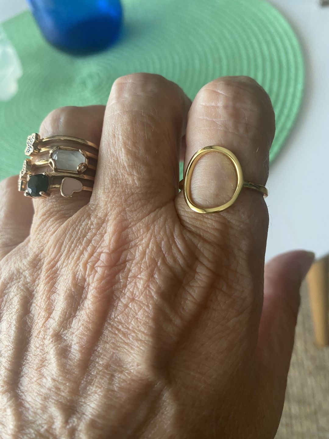 Customer photo review of Anillo Ovali