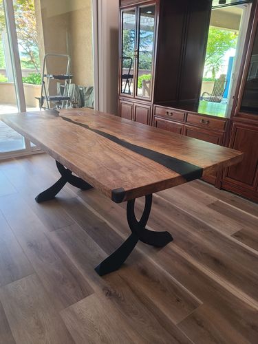 Customer photo review of Metal Table Legs - 418 Curva - 26W, 28H inch