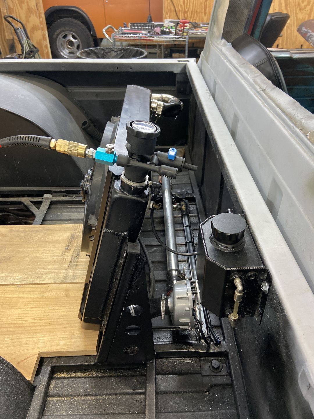 Customer photo review of Davies Craig EWP150 90° Steel Mounting Bracket 26-10019